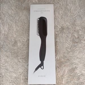 Ceramic Straightening Brush